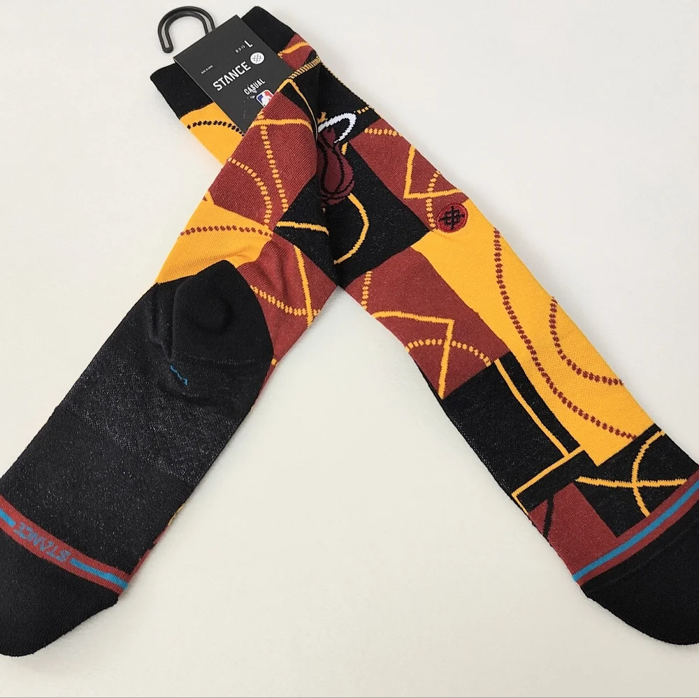 NEW! Stance Zone Miami Crew Socks Men's Large 9-13 Basketball Long Socks Casual